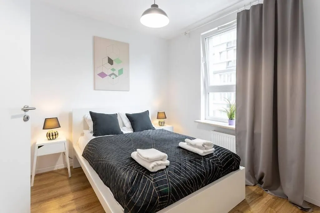 Urban Chic - Warsaw Stays -Cozy And Stylish - Rondo Onz - Pereca 0*,